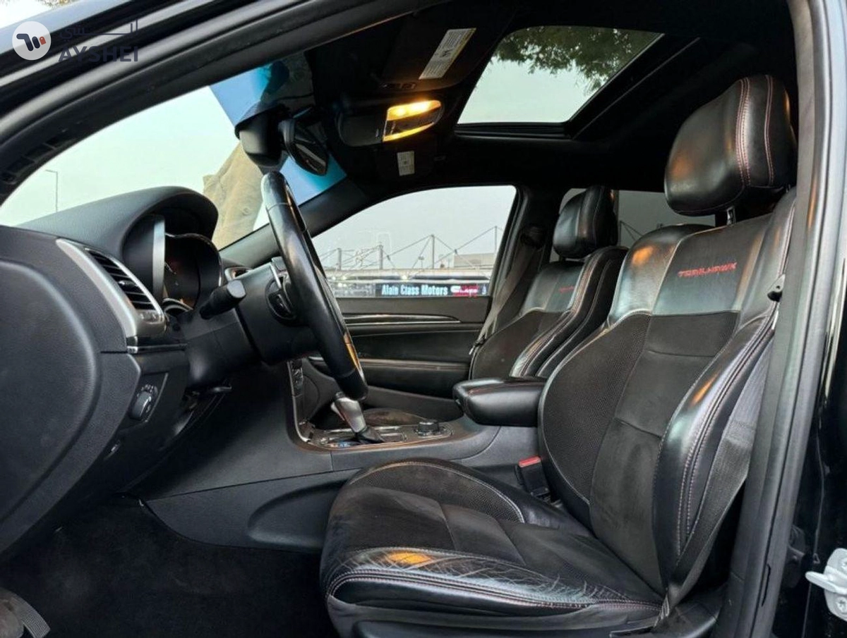 Jeep Grand Cherokee Trailhawk-10-10