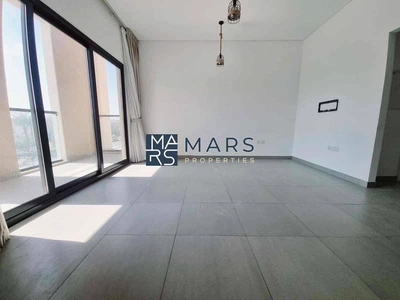 Prime Location | vacant | Ready to Move-2