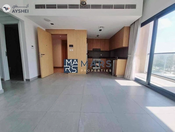 Prime Location | vacant | Ready to Move