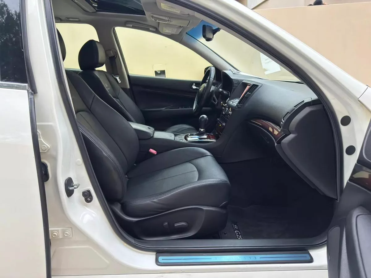 Gulf Specs 2014 INFINITI G25 2.5Litre V6 Top Edition, (Partial Agency Maintained)-2-2