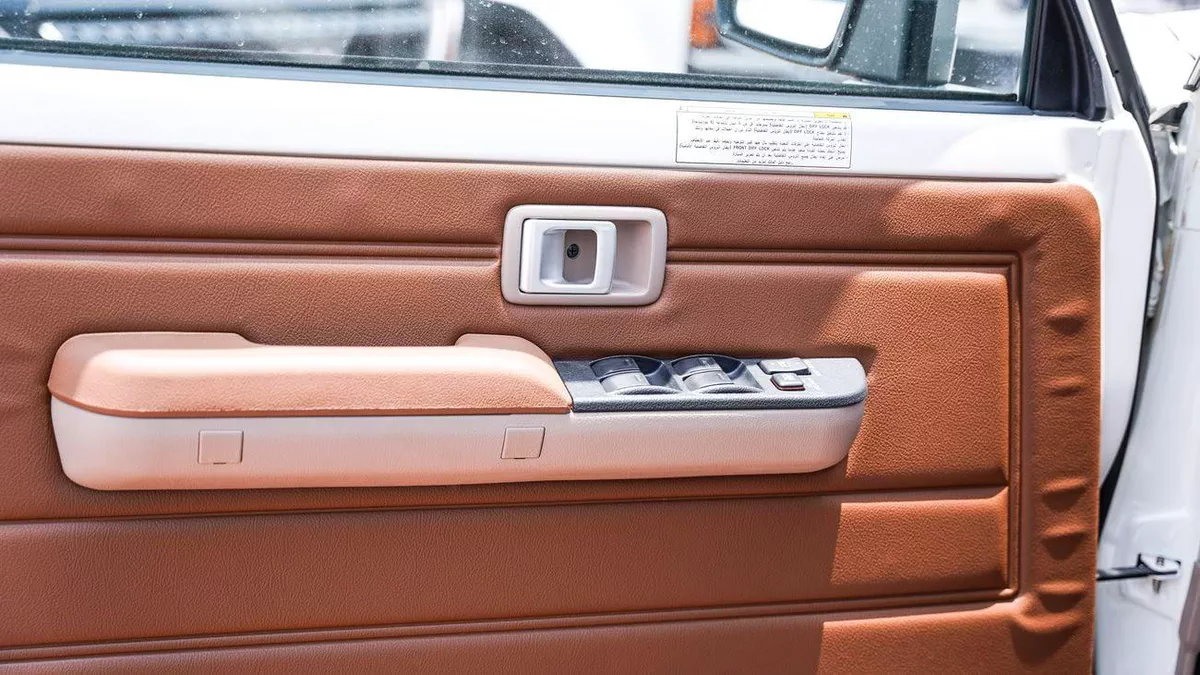 Toyota Land Cruiser 70 TOYOTA LC 76 2.8 DIESEL MT 2026-8-0