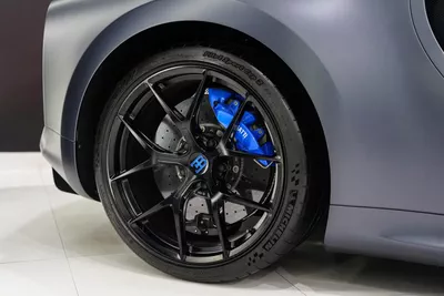 Bugatti Chiron Sport-6