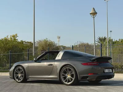 2018 Porsche 911 Targa 4-Excellent Condition-1 Year Warranty and Service contract-11