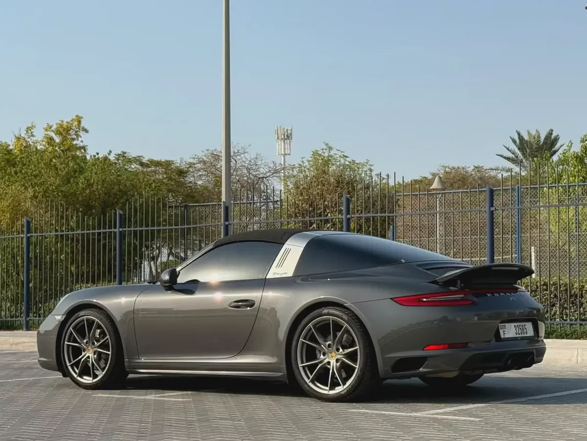 2018 Porsche 911 Targa 4-Excellent Condition-1 Year Warranty and Service contract-9-9