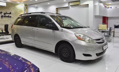 EXCELLENT DEAL for our Toyota Sienna LE ( 2008 Model ) in Silver Color American Specs-2