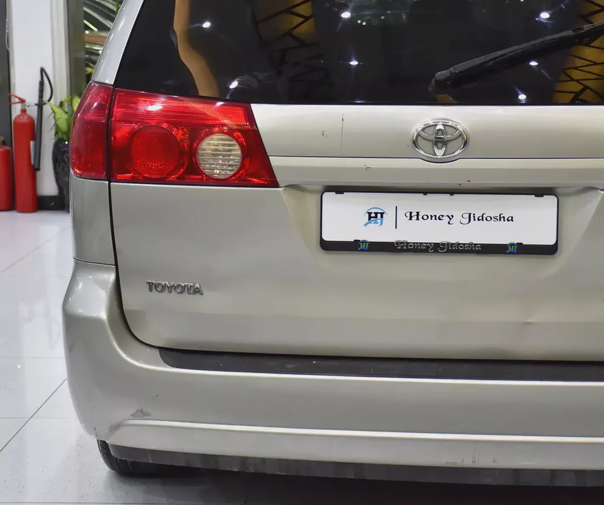 EXCELLENT DEAL for our Toyota Sienna LE ( 2008 Model ) in Silver Color American Specs-7-7