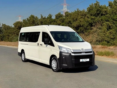 Toyota Hiace GL-17