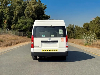 Toyota Hiace GL-14