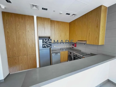 Luxurious brand new one bedroom with private garden and all facilities available in Al Mamsha.-9