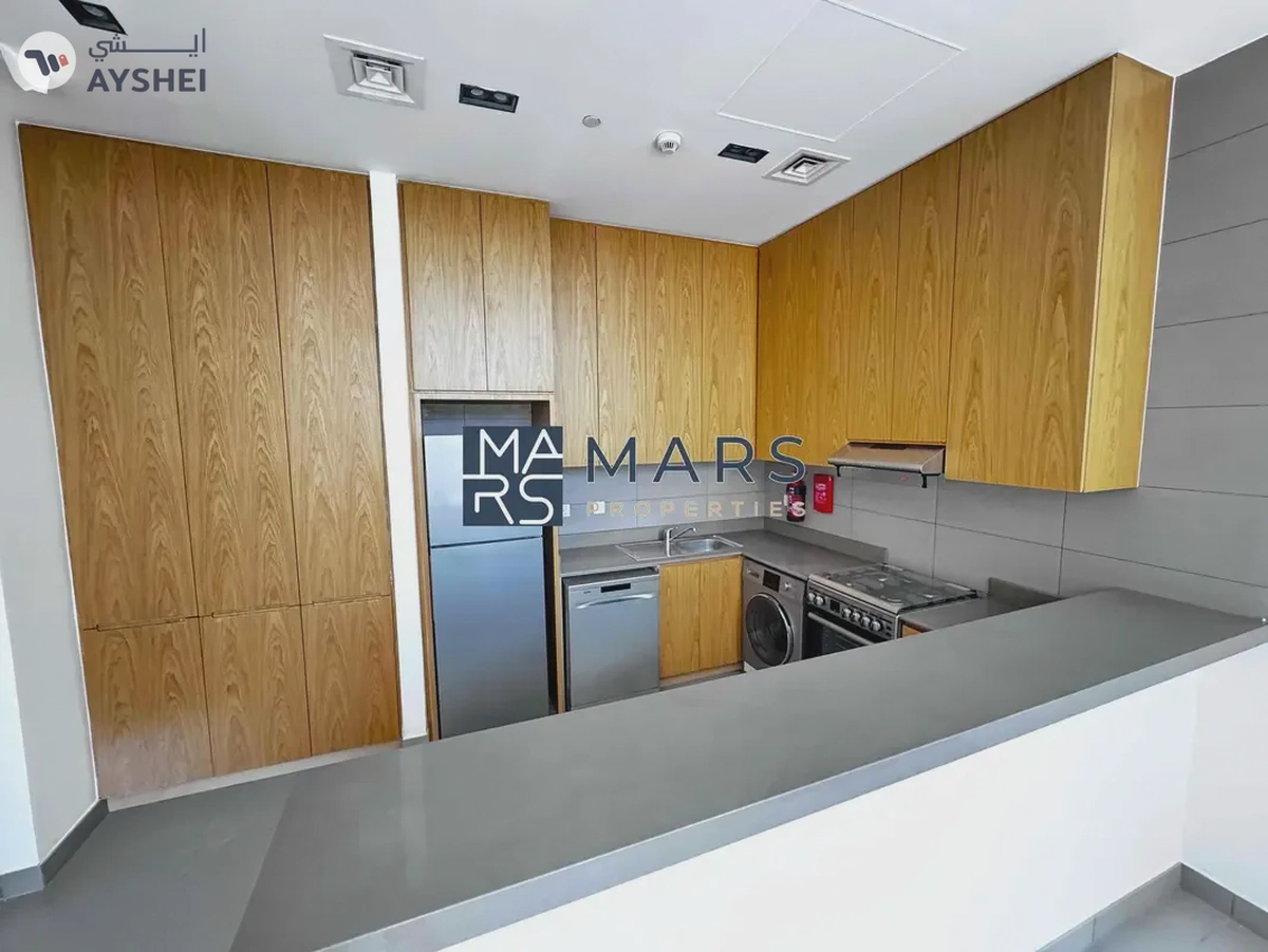 Luxurious brand new one bedroom with private garden and all facilities available in Al Mamsha.-9-9