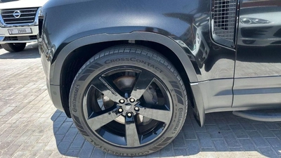 Land Rover Defender Land Rover Defender 110 2024 GCC specs-21