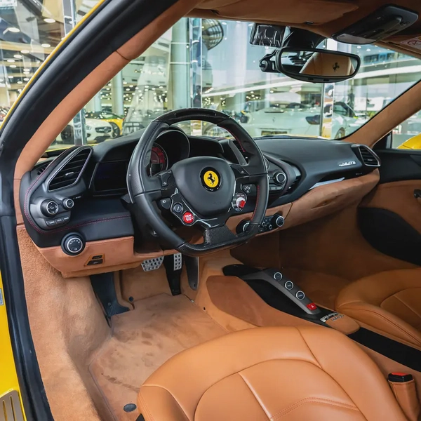 2018  FERRARI 488 GTB DONE ONLY 5000KM