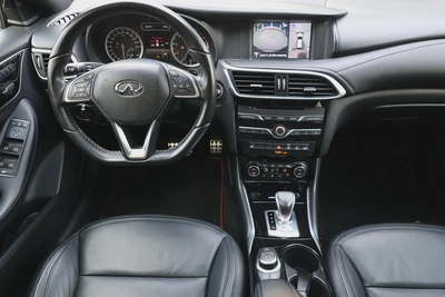 INFINITI Q30S - UNDER WARRANTY - GCC SPECS - FULL SERVICE HISTORY - ACCIDENT FREE --13