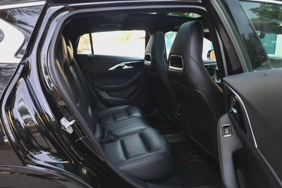 INFINITI Q30S - UNDER WARRANTY - GCC SPECS - FULL SERVICE HISTORY - ACCIDENT FREE --19