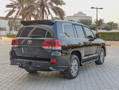 TOYOTA LAND CRUISER 2020 GXR V8 GCC IN EXCELLENT CONDITION-13