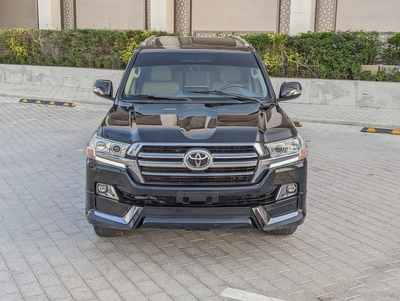 TOYOTA LAND CRUISER 2020 GXR V8 GCC IN EXCELLENT CONDITION-18