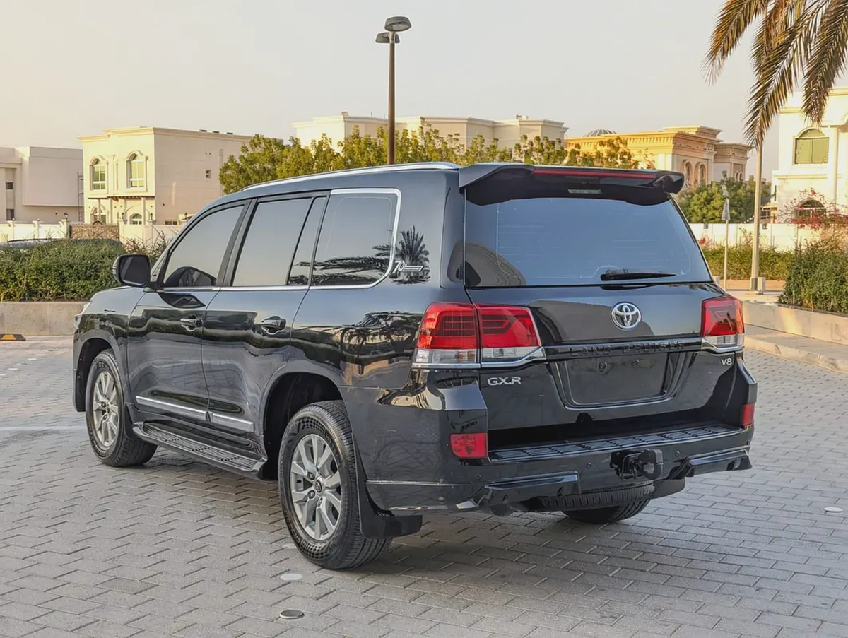 TOYOTA LAND CRUISER 2020 GXR V8 GCC IN EXCELLENT CONDITION-14-14