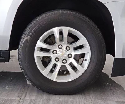 Chevrolet Suburban LT SR/NAV/DVD/COOL BOX LT SUNROOF  8CYL- 5.3L USA SPECIFICATION-ORIGINAL PAINT/ CLEAN TITLE-13