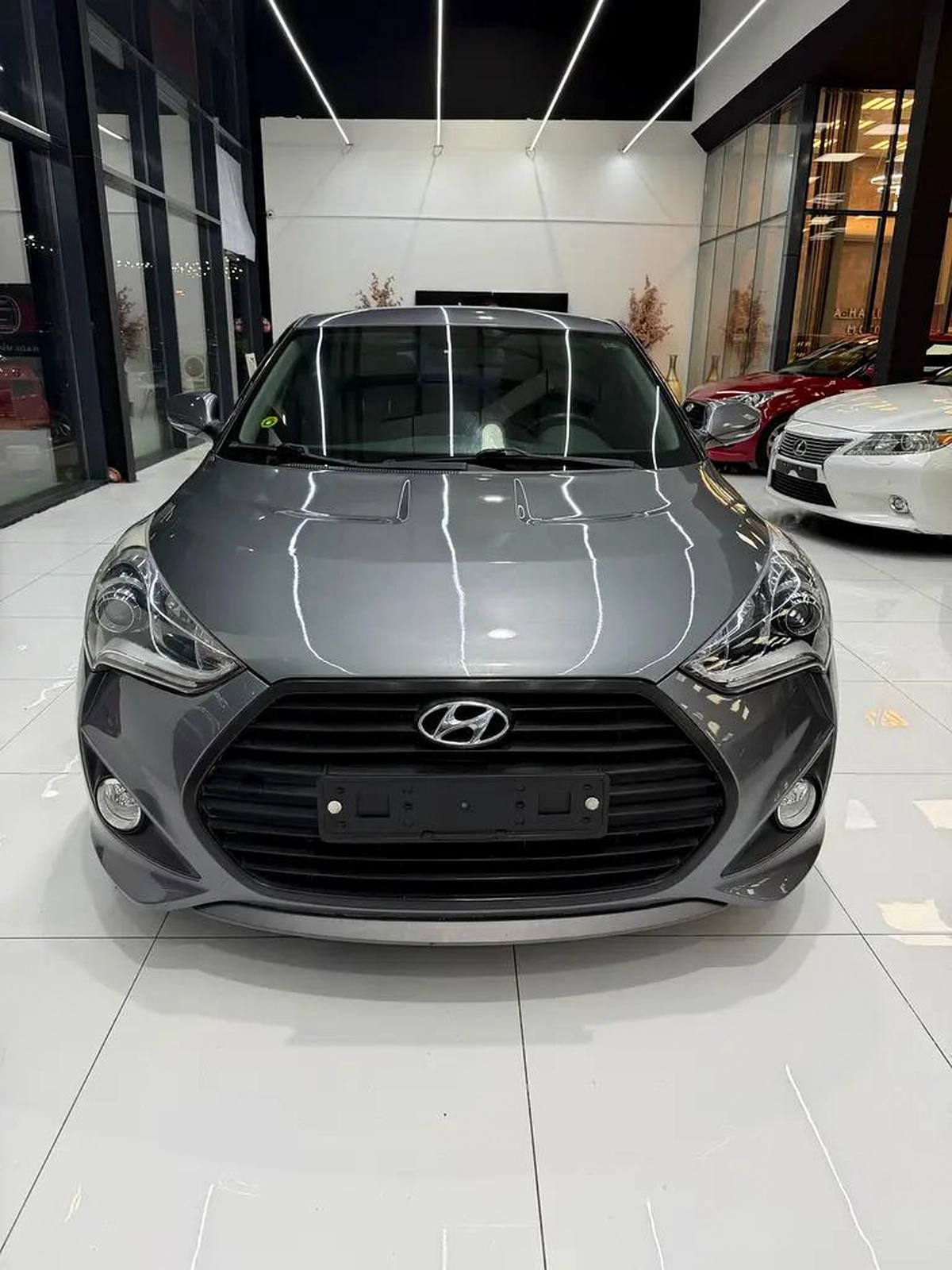 Hyundai Veloster Korean clean title-2-2