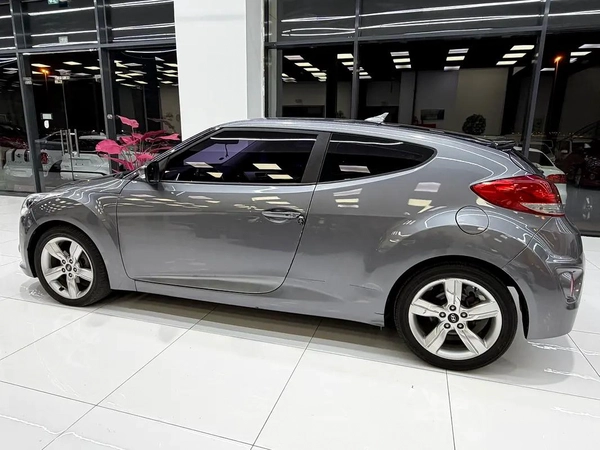 Hyundai Veloster Korean clean title