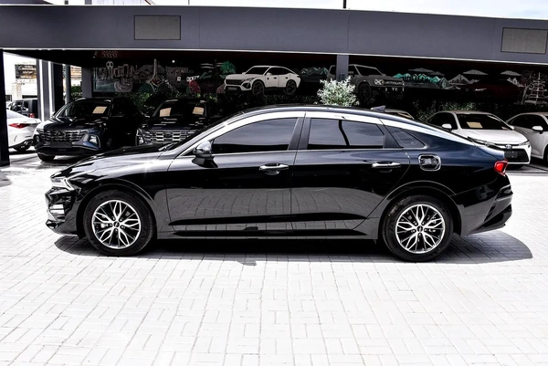 Kia K5 2022 | Korean Specs | Clean Title | 13K KM | Black | كيا K5 2022 وارد كوري