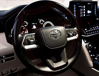 Toyota Land Cruiser GXR Toyota Land Cruiser | 3.5 L | 2022 | GCC | Accident-Free | In Excellent Condition | 3679 P.M-12