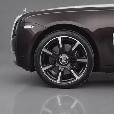 AED 309,950 CASH • Rolls-Royce Ghost  • 1 Year Warranty-5