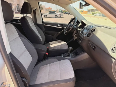 Volkswagen Tiguan SEL 2.0 TSI 4Motion 2014 GCC Specs With Service History In Perfect Condition-10