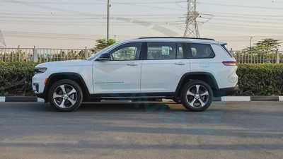 2025 Jeep Grand Cherokee L Limited Plus Luxury V6 3.6L 4X4 GCC 0Km With 3 Years Warranty Or 60k km-19