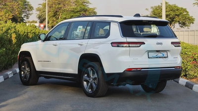 2025 Jeep Grand Cherokee L Limited Plus Luxury V6 3.6L 4X4 GCC 0Km With 3 Years Warranty Or 60k km-4