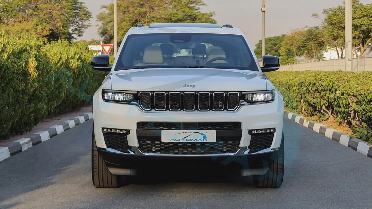 2025 Jeep Grand Cherokee L Limited Plus Luxury V6 3.6L 4X4 GCC 0Km With 3 Years Warranty Or 60k km-2-2