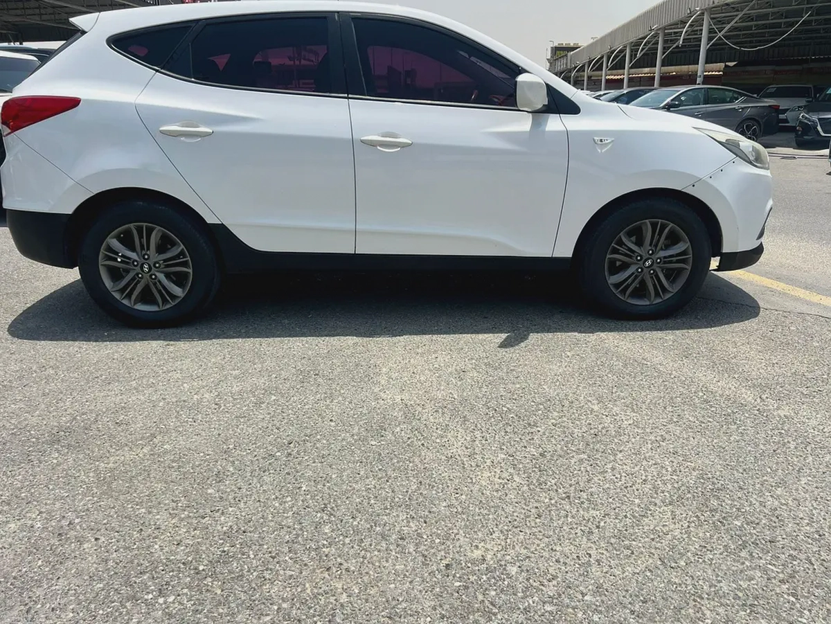 Hyundai Tucson 2015 Korean Specs - Efficient  Reliable SUV-4-4