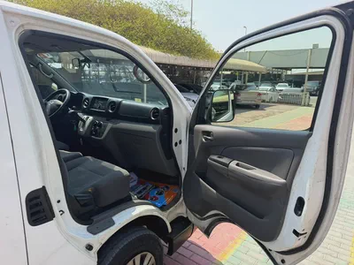 Nissan Urvan NV350 2020 GCC Specs - Reliable Commercial Van CHILLER-9