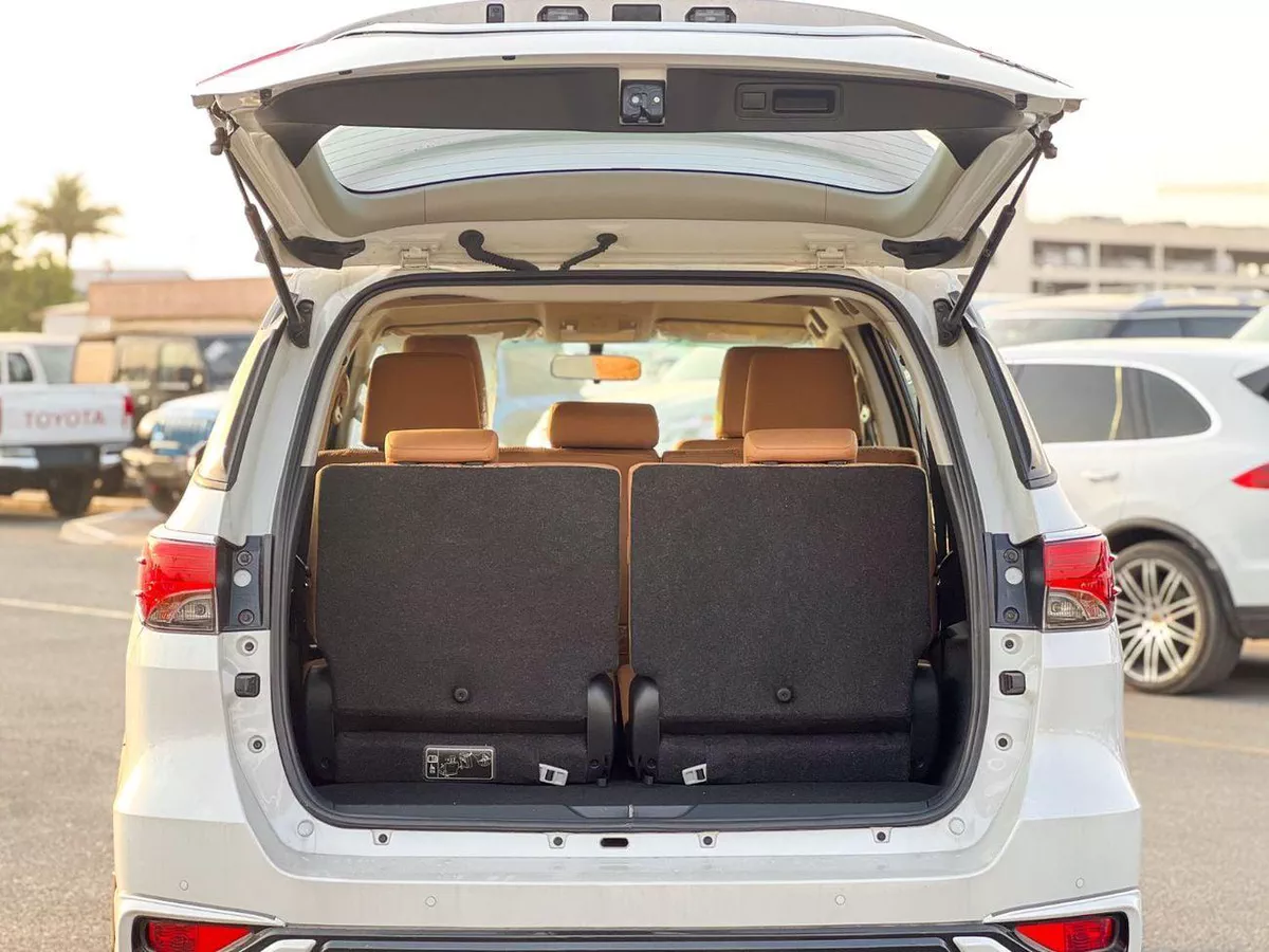 Toyota Fortuner Fortuner 2.7L G - EXPORT ONLY - TOYOTA FORTUNER 2.7L G-10-0