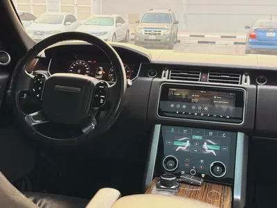 Land Rover Range Rover vogue 2018 GCC-7