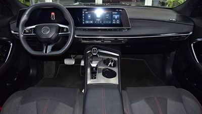 MG 7 ( 2025 Model ) in Grey Color GCC Specs-5