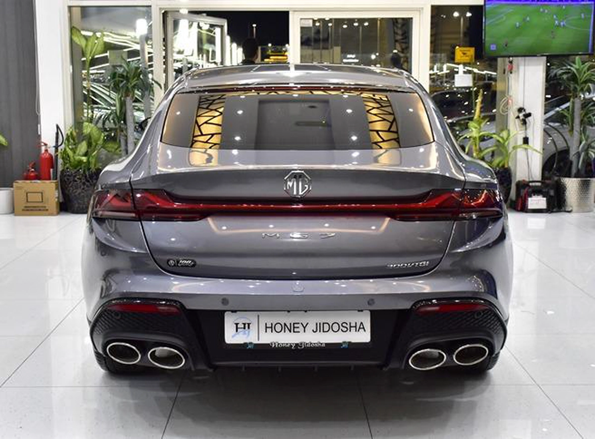 MG 7 ( 2025 Model ) in Grey Color GCC Specs-6-6