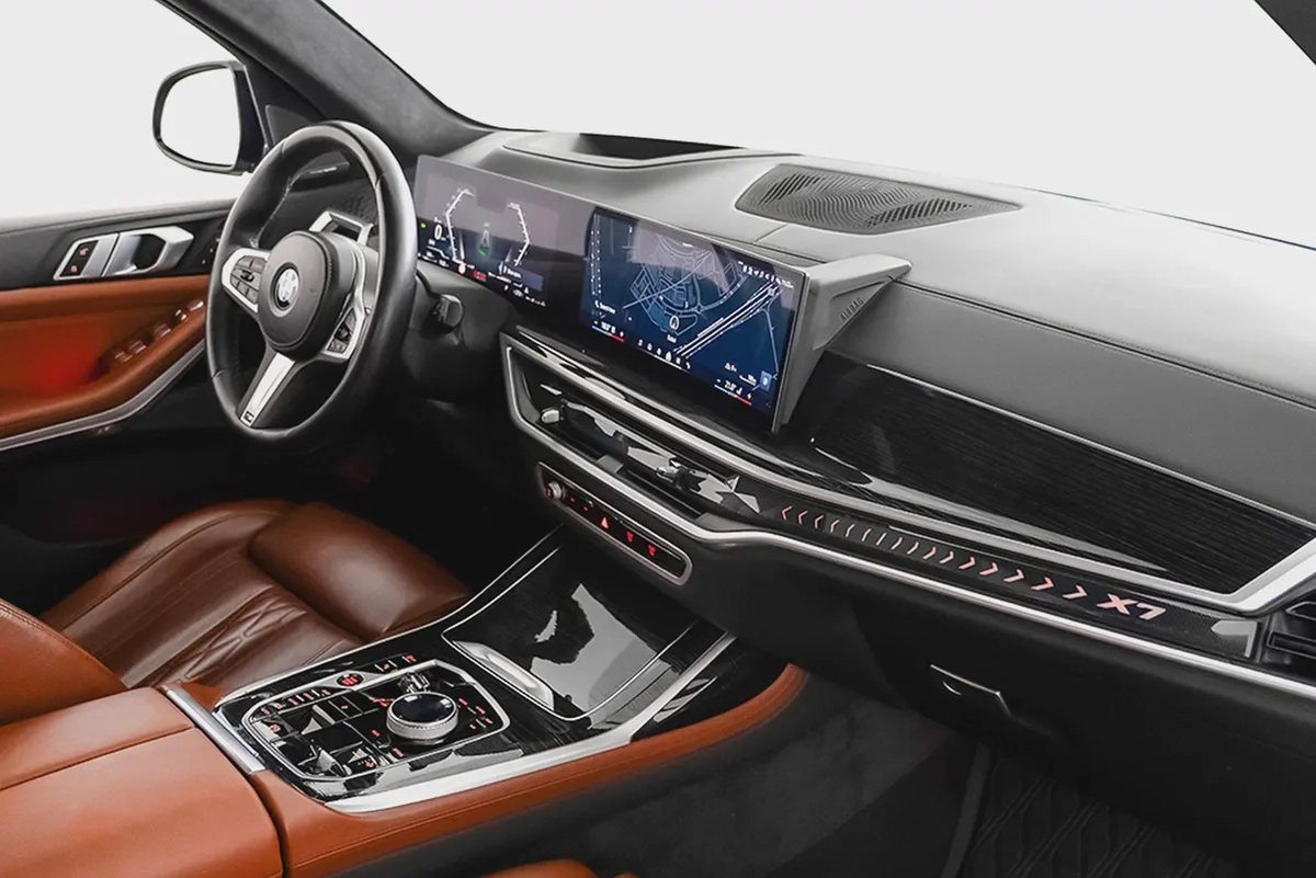 AED 7,285 / 60 months | 0% DP | 2025 BMW X7 40i M SPORT PRO / BMW Warranty  BMW Service Contrac