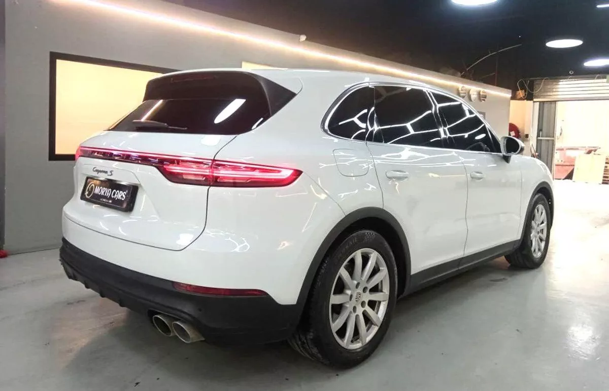 Porsche Cayenne S GCC Specs-4-0