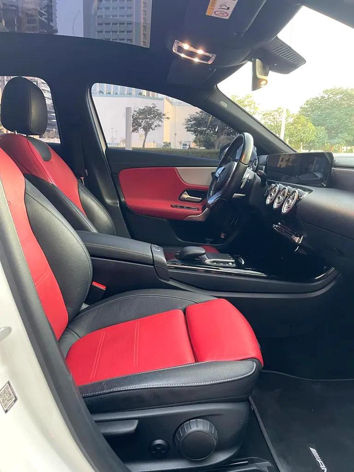 2021-Mercedes Benz A200 Amg-Premium Plus Package-Bank Finance Available-1 Year Warranty-1-1
