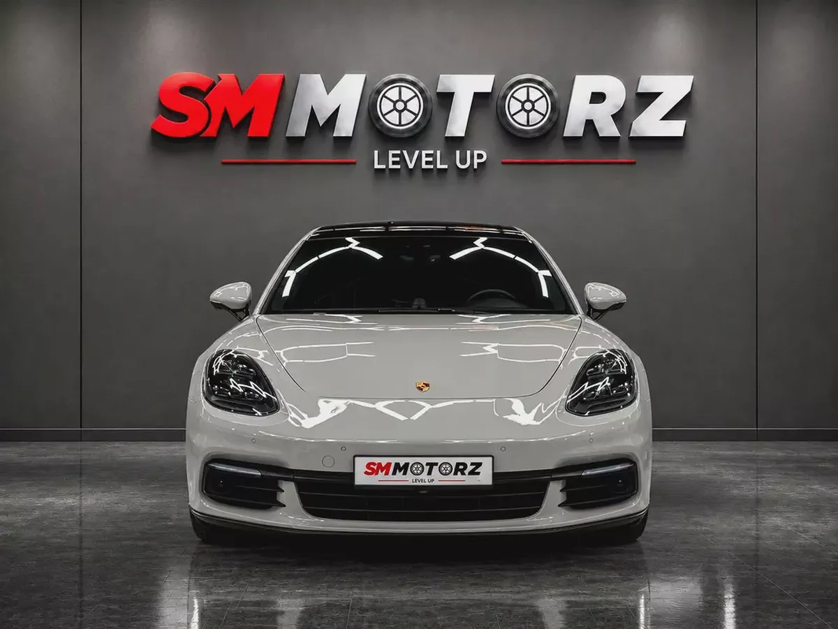 Huge Option | Porsche Serviced | Rare Color | Warranty | GCC-1-1