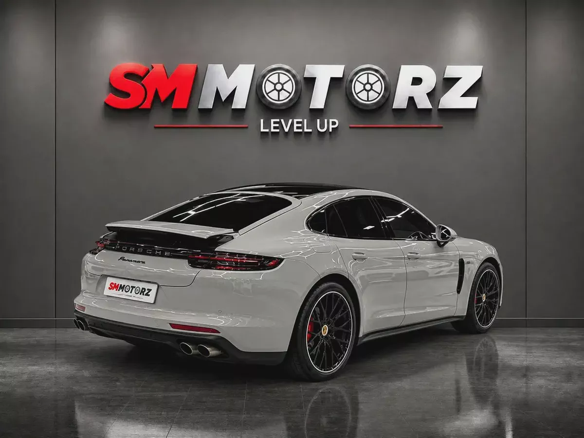 Huge Option | Porsche Serviced | Rare Color | Warranty | GCC-3-3
