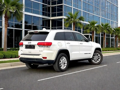 2017 Jeep Grand Cherokee Exclusive - GCC Specs | Original paint-6