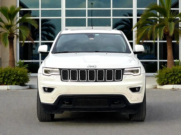2017 Jeep Grand Cherokee Exclusive - GCC Specs | Original paint