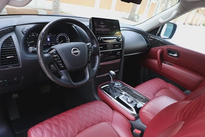 NISSAN Patrol-2024-LE PLATINUM-BLACK EDITION-33000KM-UNDER WARRANTY-GCC SPECS-14
