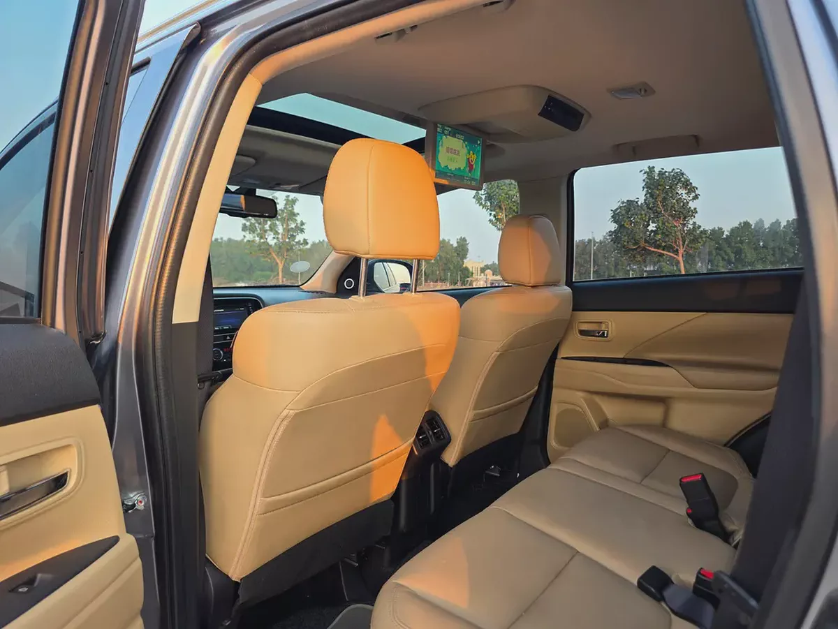 2019 Mitsubishi Outlander High Line GCC Specs-9-9