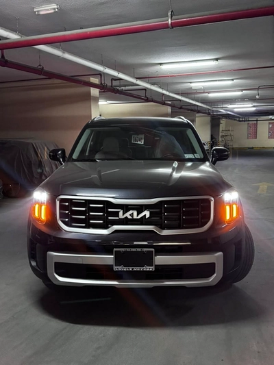 KIA TELLURIDE, S - 2025 like New low mileage 13,000km-5