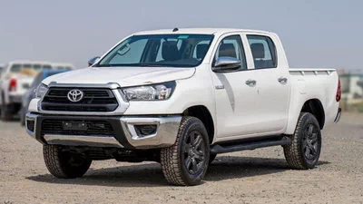 Toyota Hilux GLX DC 2.7P AT  mid option 4X4 MY2025 – WHITE-2