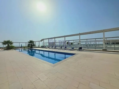 Spacious 2BR Unfurnished Apartment | Pacific Tonga-2