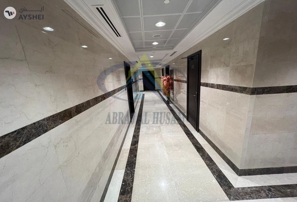 WHOLE BUILDING FOR SALE IN M-10, MUSSAFAH INDUSTRIAL AREA